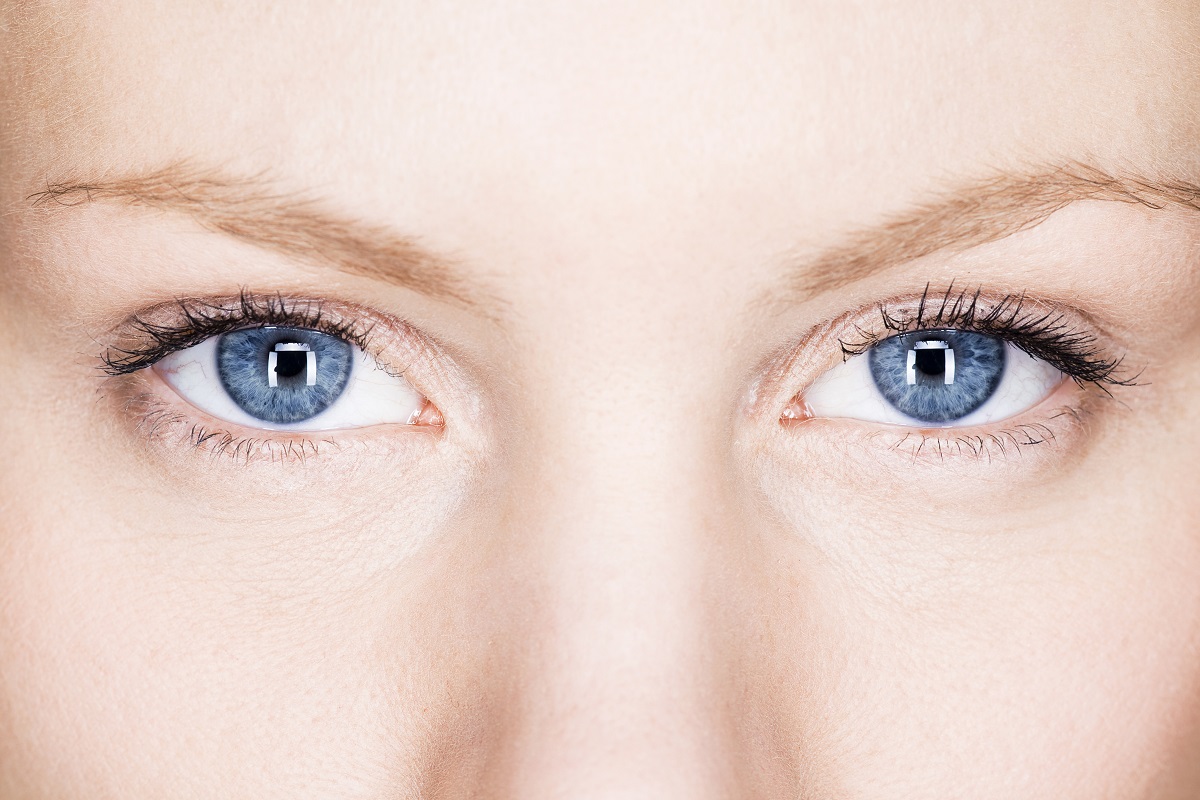 oczy kobiety hipnoza